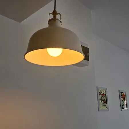 Mb 2 - Downtown Loft Apartment