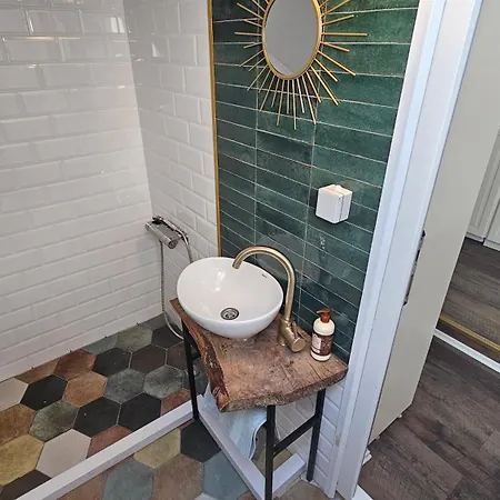 Mb 2 - Downtown Loft * Novi Sad